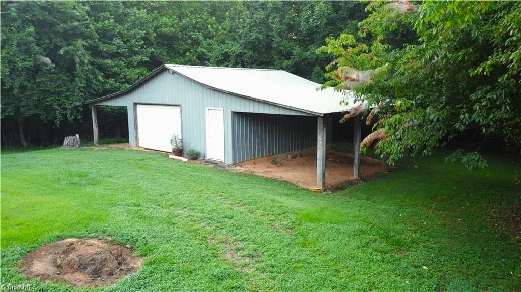 Stick/Site Built at 10033 NC Highway 89 W, Westfield NC 27053, photo 35 of 39