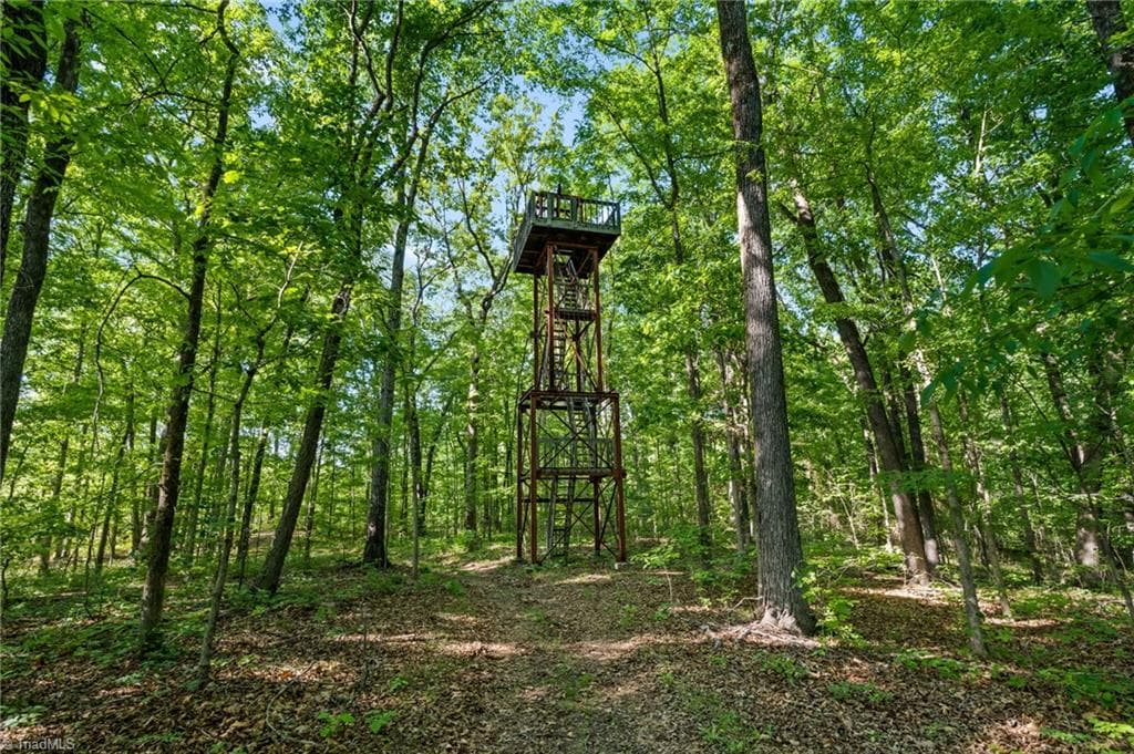 Stick/Site Built at 3321 Lower Lake Road, Thomasville NC 27360, photo 46 of 50