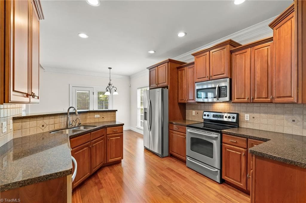 Stick/Site Built at 3321 Lower Lake Road, Thomasville NC 27360, photo 11 of 50