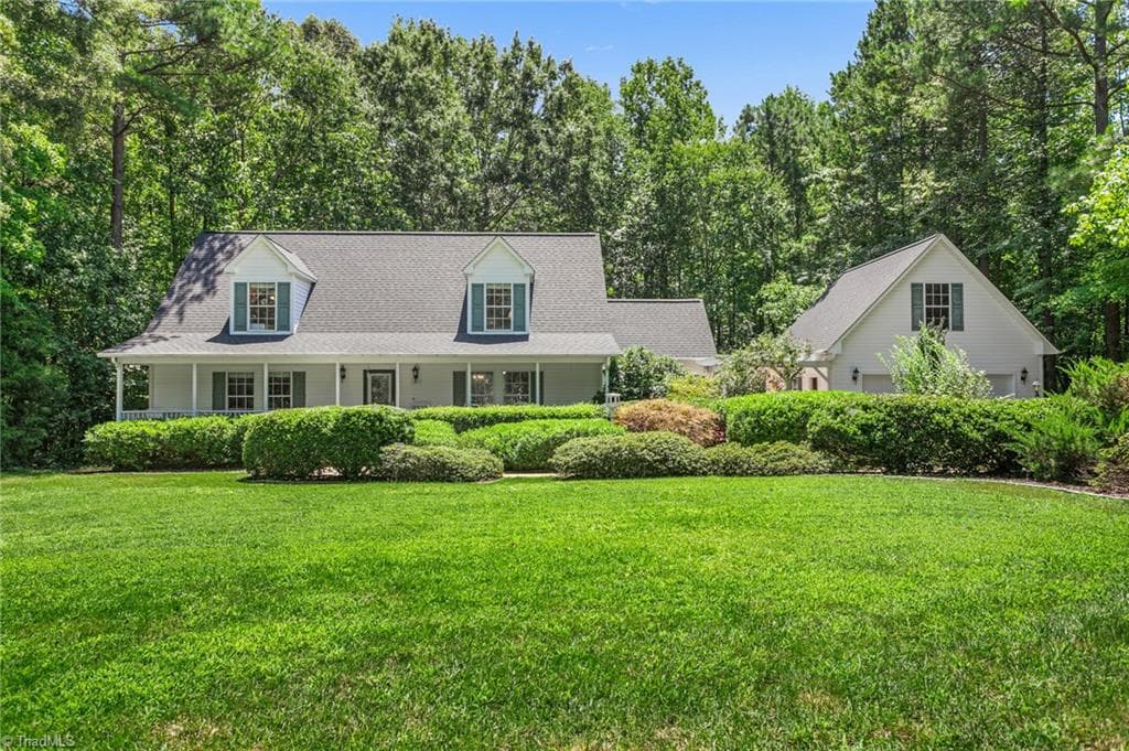 Stick/Site Built at 3005 Bramblewood Drive, Mebane NC 27302, Mebane, photo 3 of 42
