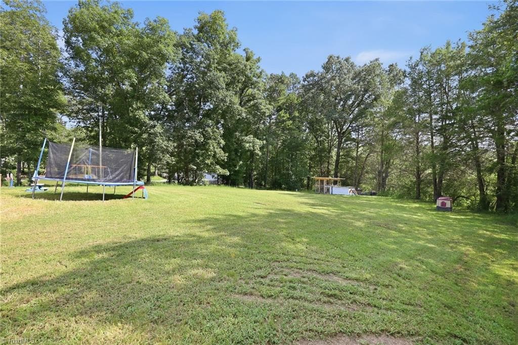 Manufactured Home at 5085 Fairview Church Road, Trinity NC 27370, Trinity, photo 36 of 38