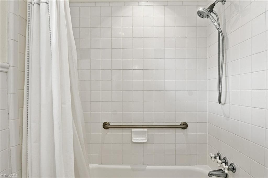 Stick/Site Built at 2336 Elizabeth Avenue, Winston-Salem NC 27103, Winston-Salem, photo 24 of 30
