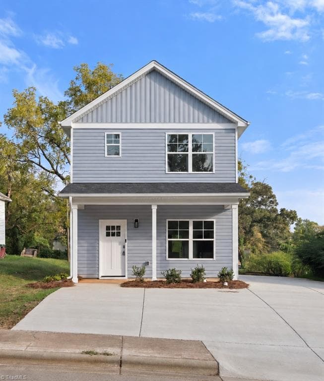 2033 E 14Th Street, Winston-Salem NC 27105
