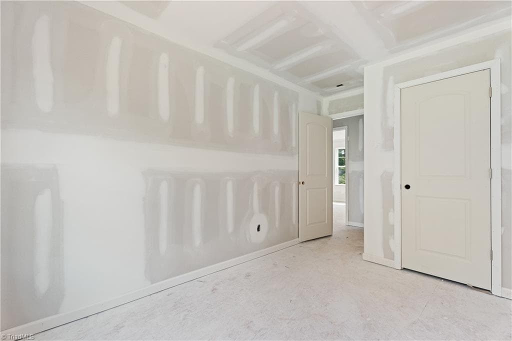 Stick/Site Built at 2033 E 14Th Street, Winston-Salem NC 27105, Winston-Salem, photo 14 of 20