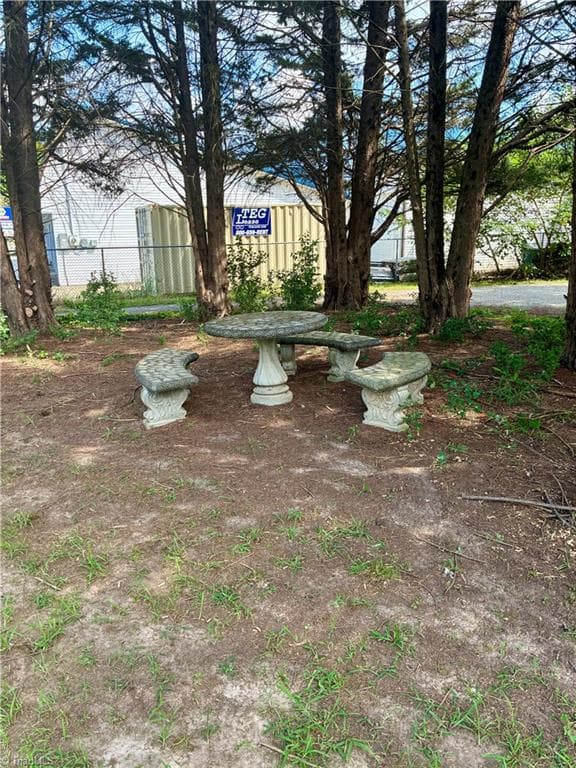 Apartment at 1109 W Main Street, Yadkinville NC 27055, photo 10 of 12