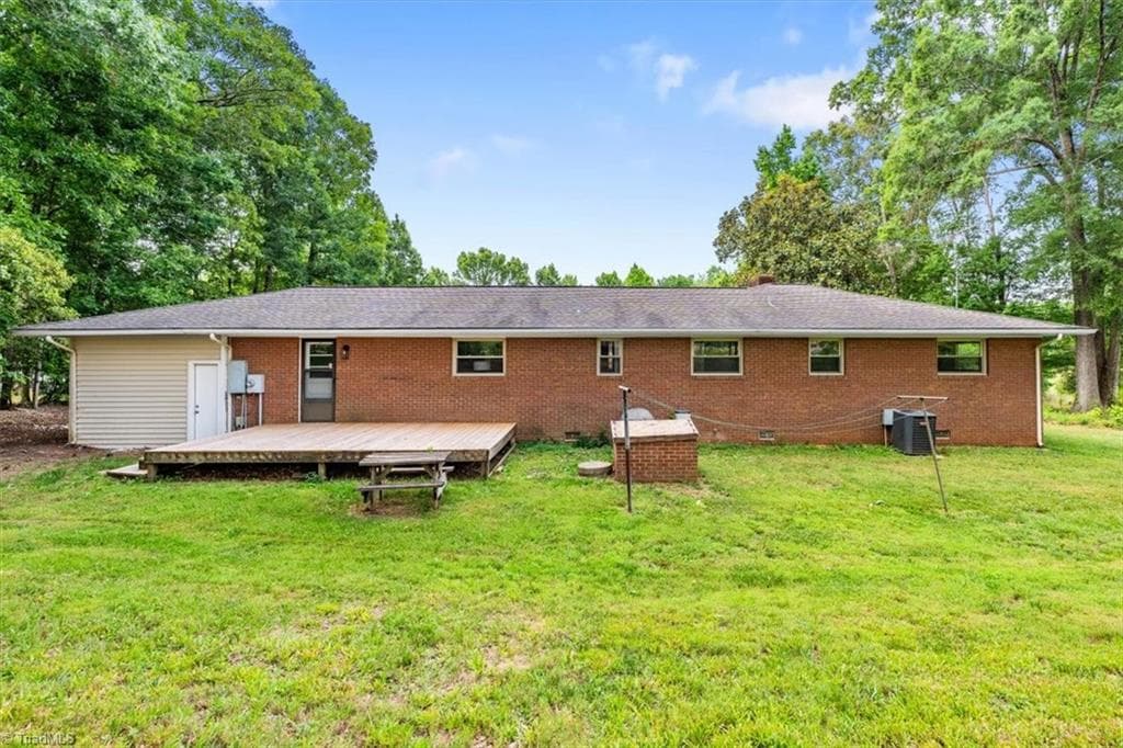 Stick/Site Built at 708 Dawson Miller Road, Asheboro NC 27205, photo 32 of 36