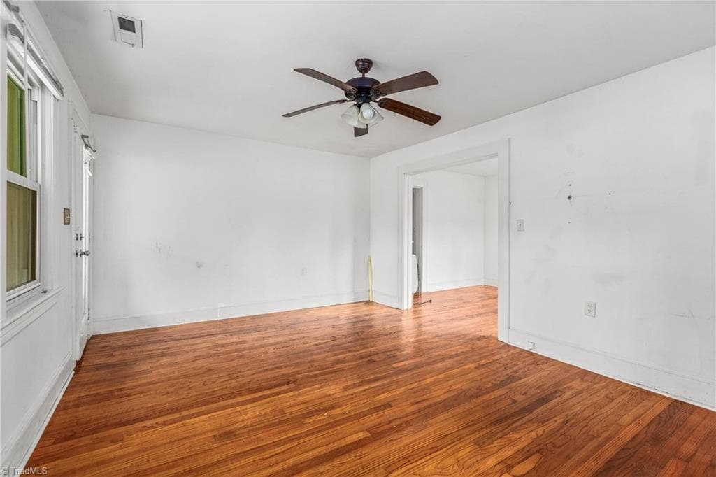 Stick/Site Built at 921 Gordon Street, High Point NC 27260, High Point, photo 13 of 52
