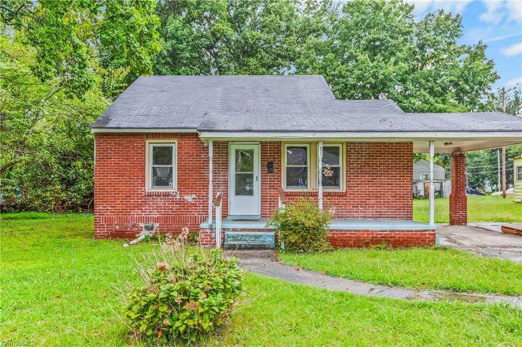 921 Gordon Street, High Point NC 27260