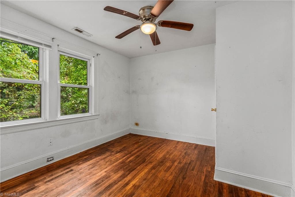 Stick/Site Built at 921 Gordon Street, High Point NC 27260, High Point, photo 37 of 52