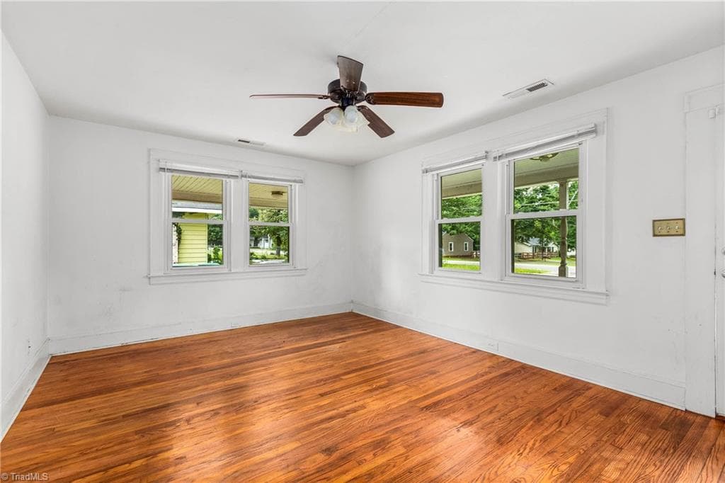 Stick/Site Built at 921 Gordon Street, High Point NC 27260, High Point, photo 15 of 52