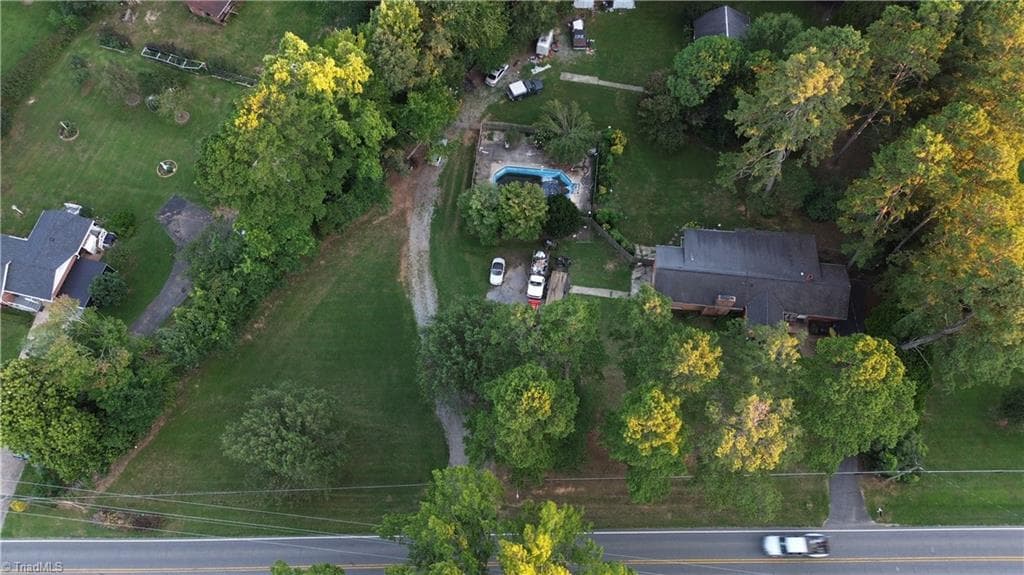 Stick/Site Built at 4162 Glenn Hi Road, Winston-Salem NC 27107, Winston-Salem, photo 32 of 48