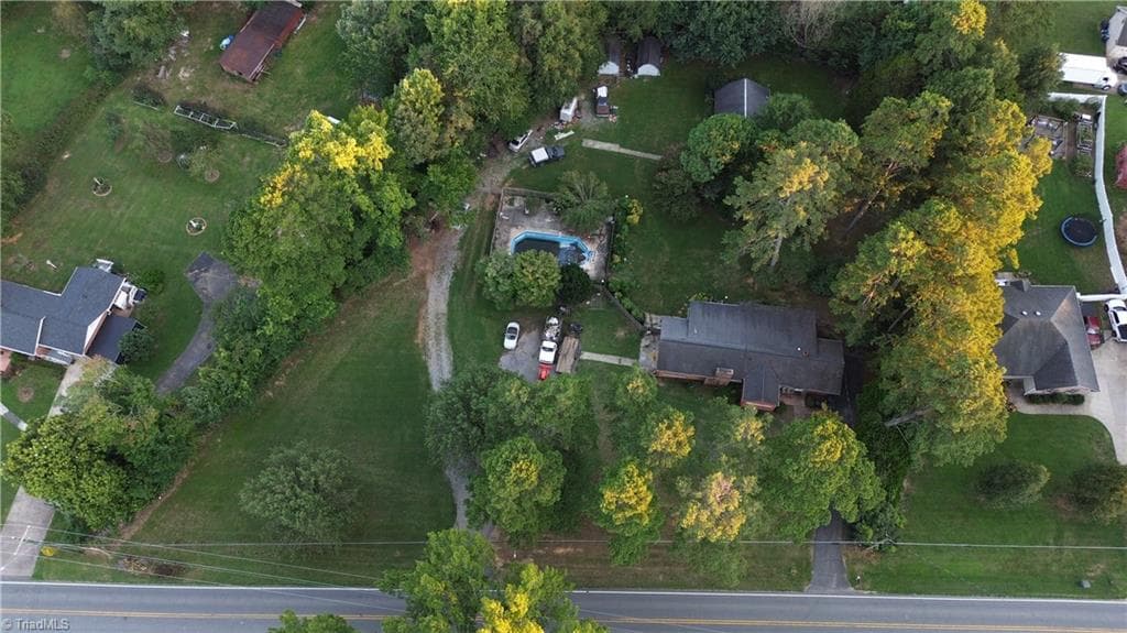 Stick/Site Built at 4162 Glenn Hi Road, Winston-Salem NC 27107, Winston-Salem, photo 34 of 48