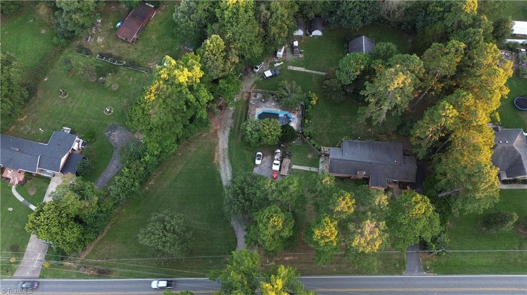 Stick/Site Built at 4162 Glenn Hi Road, Winston-Salem NC 27107, Winston-Salem, photo 33 of 48