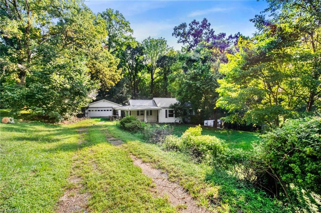 Stick/Site Built at 123 Old Linville Road, Kernersville NC 27284, Kernersville, photo 9 of 36