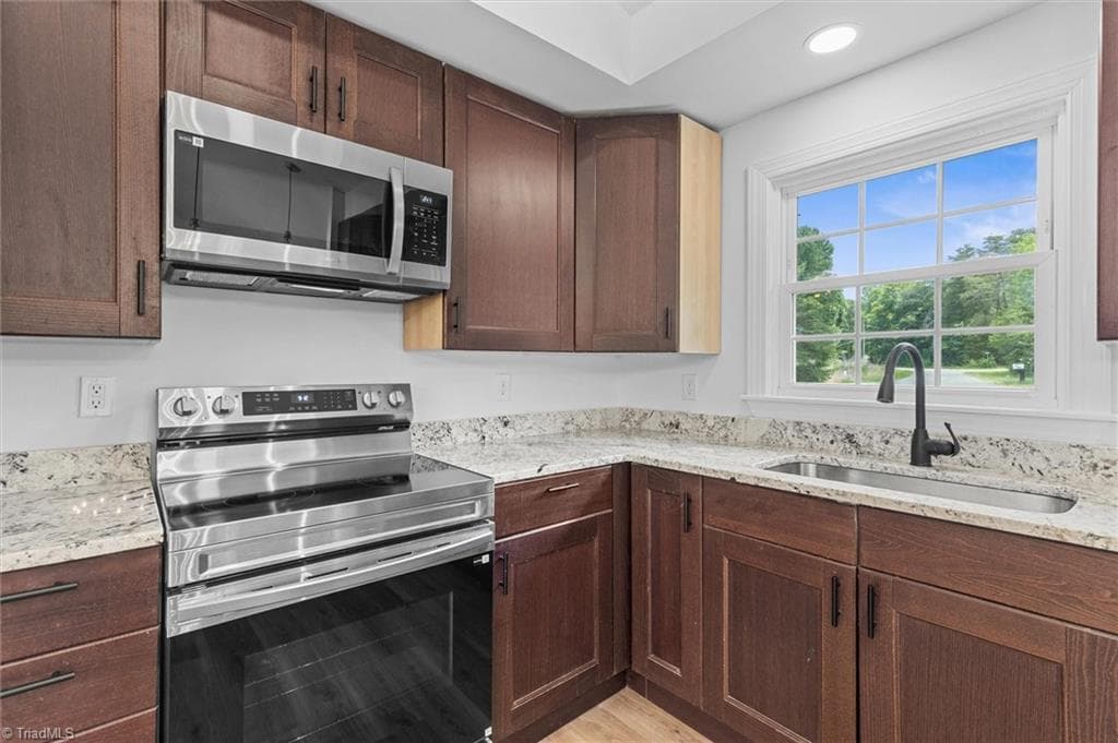 Stick/Site Built at 426 Fitch Drive, Mebane NC 27302, Mebane, photo 14 of 36
