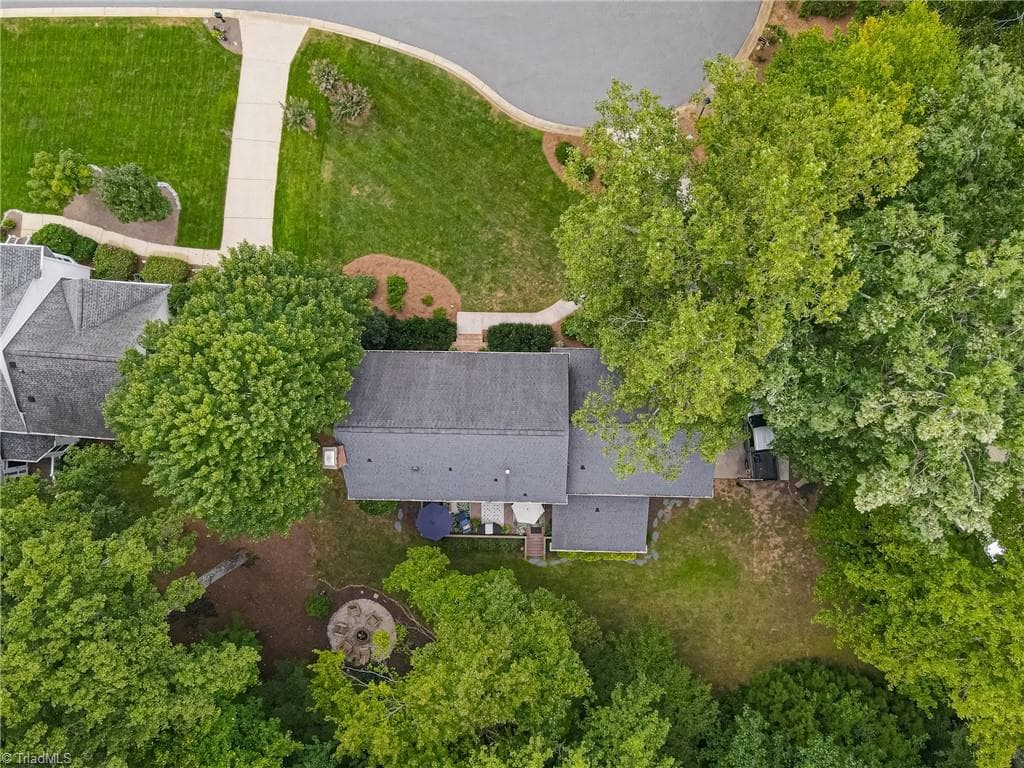 Stick/Site Built at 2803 Hackney Way, Jamestown NC 27282, Jamestown, photo 34 of 44