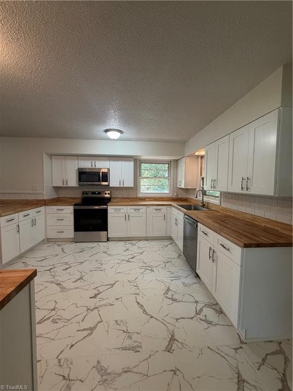 Kitchen - 208 Harris Avenue, Elkin NC 28621, Elkin