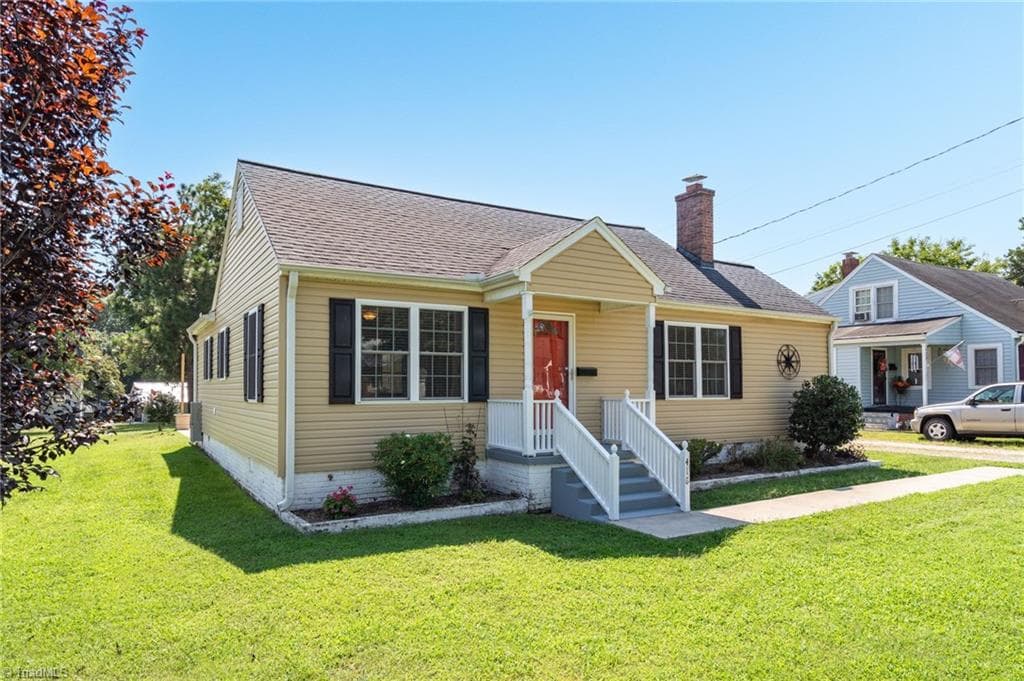 Stick/Site Built at 418 S Maple Street, Graham NC 27253, photo 3 of 35