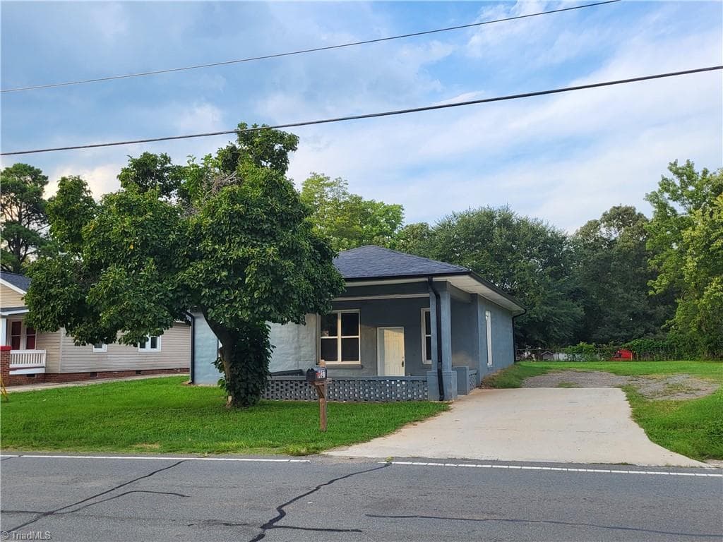 5027 Old Rural Hall Road, Winston-Salem NC 27105