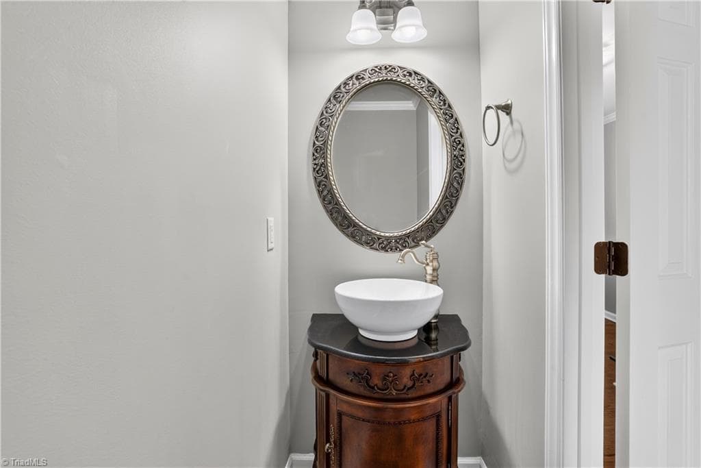 Stick/Site Built at 121 Reich Farm Court, Lexington NC 27295, photo 11 of 43