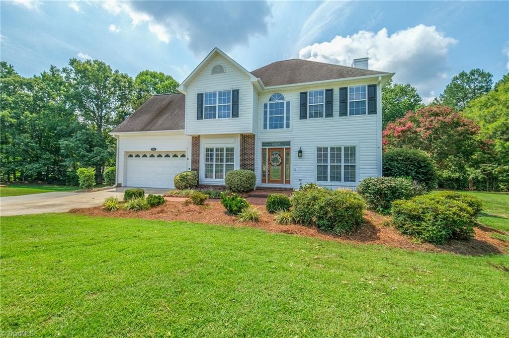 416 Pinnix Drive, Lexington NC 27295