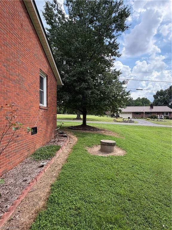 Stick/Site Built at 226 Hill Drive, Lexington NC 27295, Lexington, photo 18 of 28