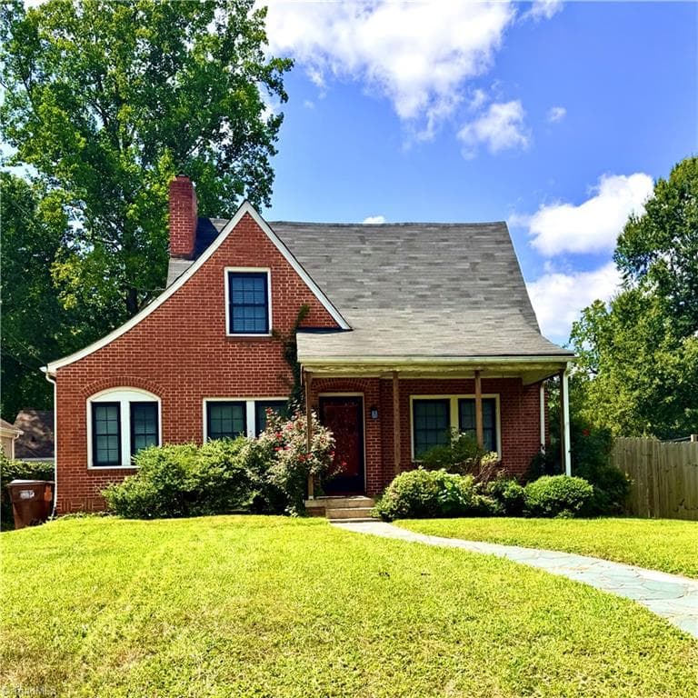 Stick/Site Built at 923 N Rotary Drive, High Point NC 27262, photo 23 of 25