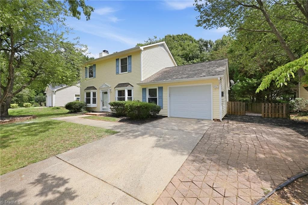 Stick/Site Built at 2603 Castle Croft Road, Greensboro NC 27407, photo 34 of 39