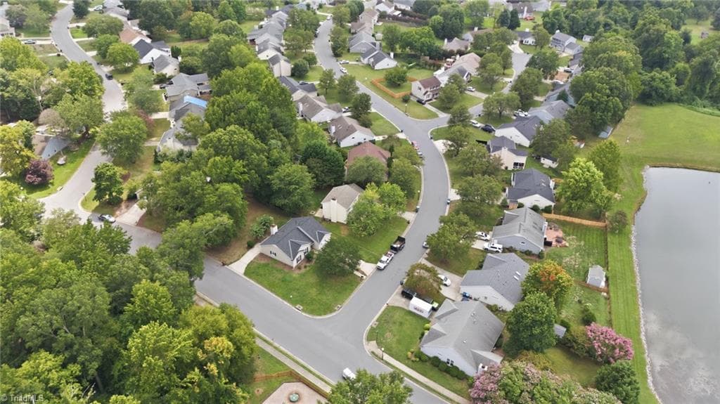 Stick/Site Built at 2603 Castle Croft Road, Greensboro NC 27407, photo 37 of 39