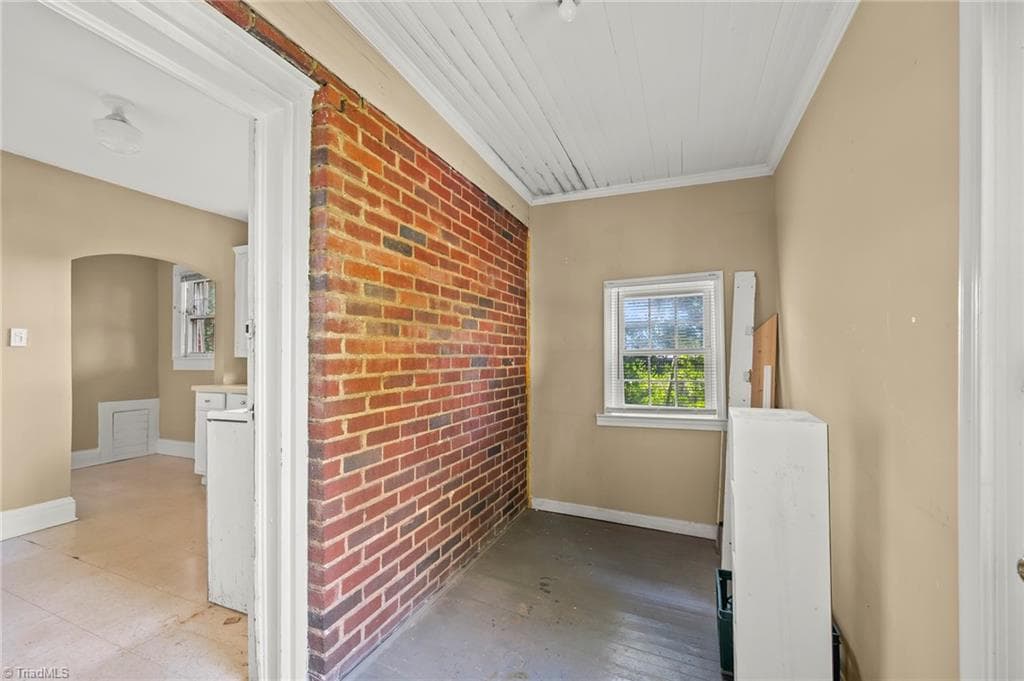 Duplex at 118 & 120 S Poplar Street, Winston-Salem NC 27101, Winston-Salem, photo 12 of 19
