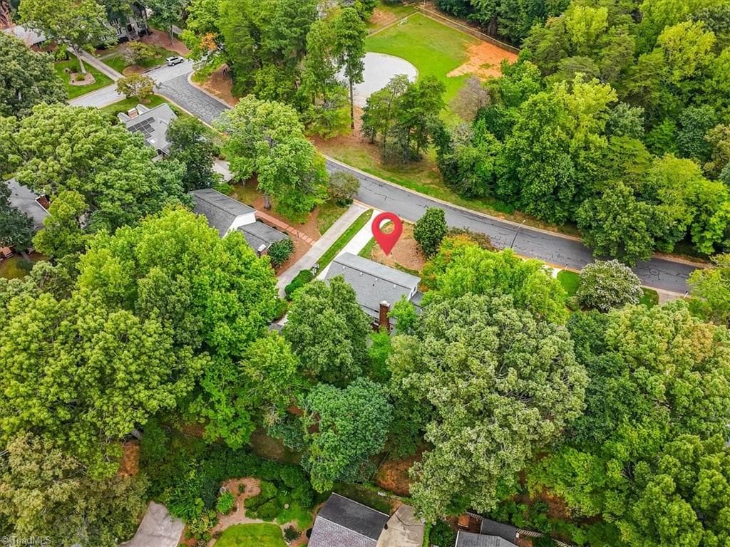 Stick/Site Built at 1017 Bridgewater Drive, Greensboro NC 27410, photo 48 of 49