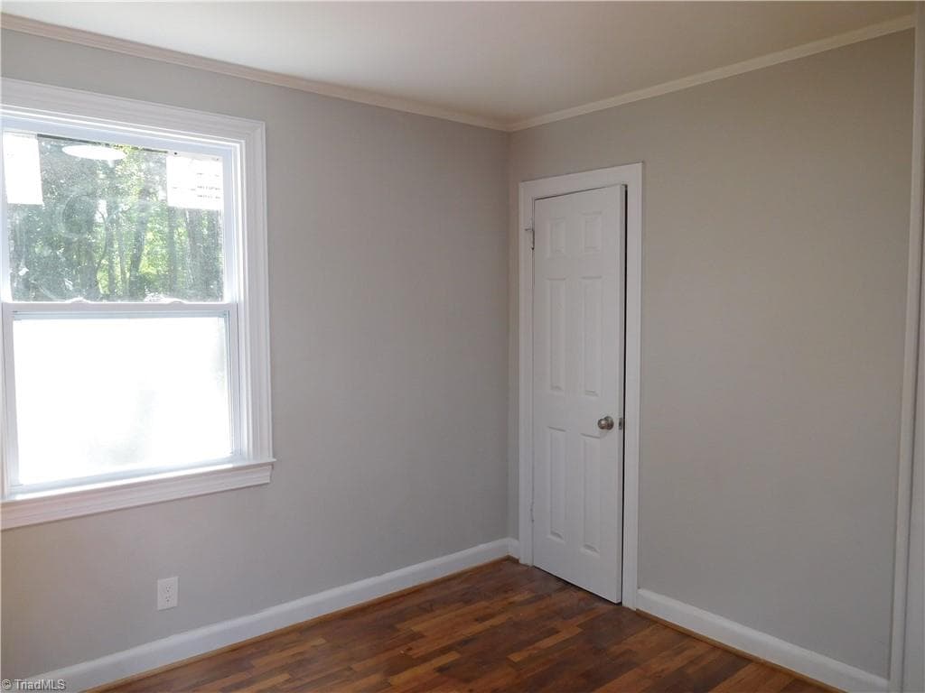 Stick/Site Built at 144 Edgewood Circle, Winston-Salem NC 27127, photo 13 of 22