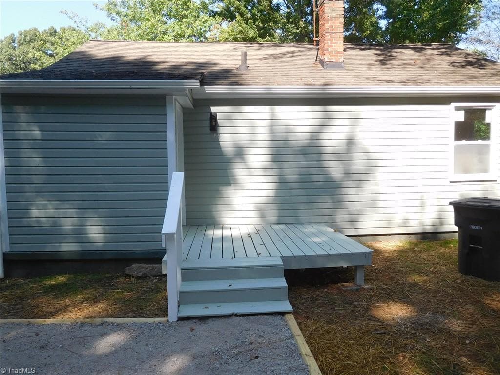 Stick/Site Built at 144 Edgewood Circle, Winston-Salem NC 27127, photo 18 of 22