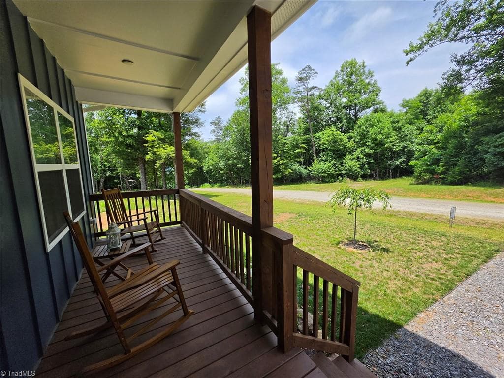 Stick/Site Built at 587 Seven Springs Parkway, Ararat VA 24328, Ararat, photo 7 of 31