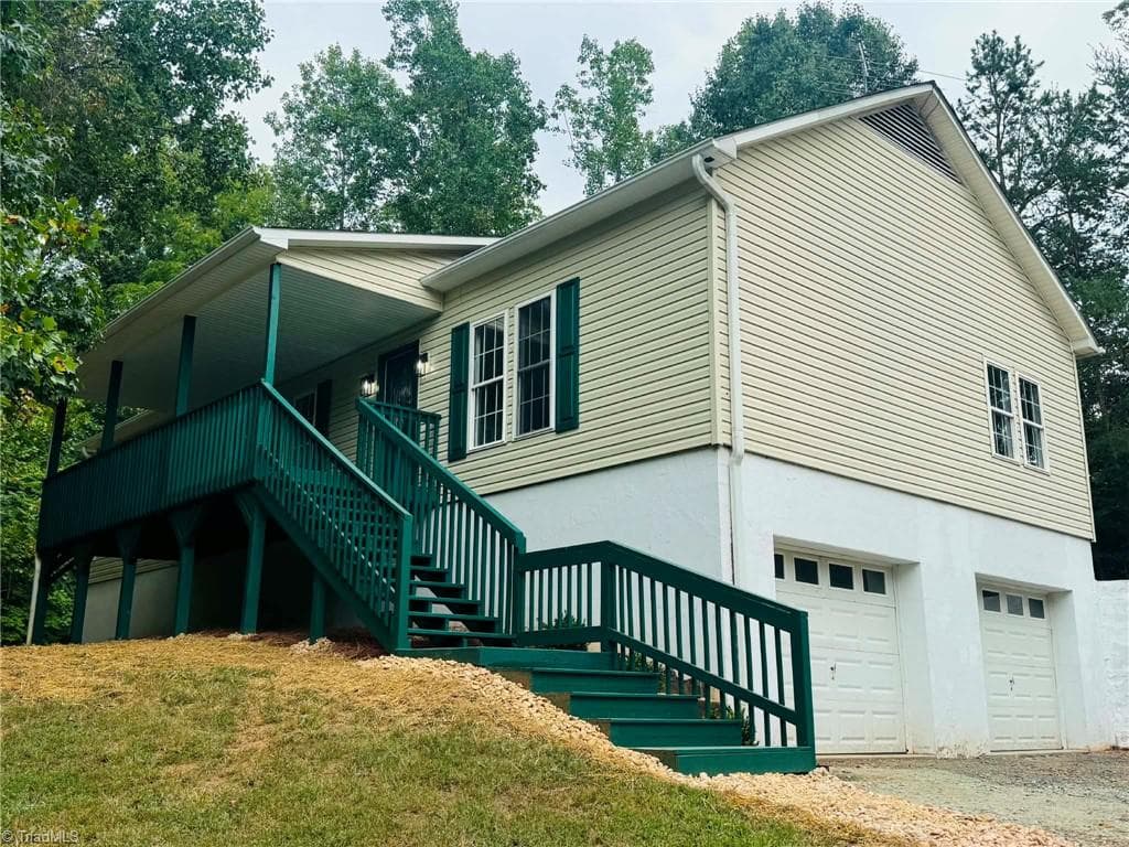 989 Arvin Hill Lane, Lexington NC 27295