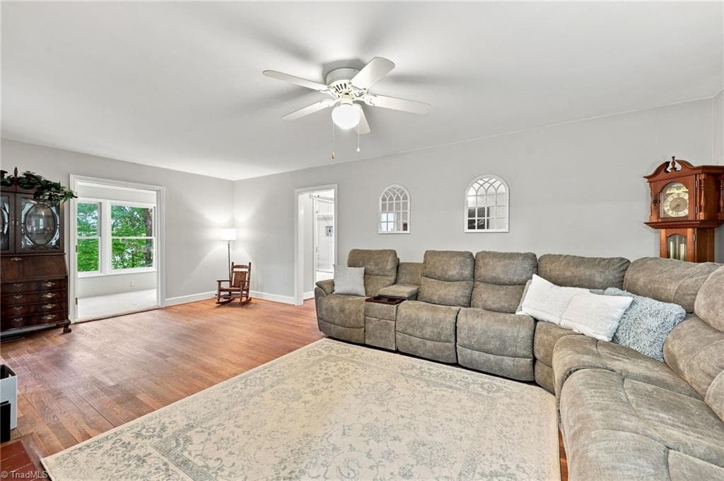 Stick/Site Built at 5275 Reynolda Road, Winston-Salem NC 27106, Winston-Salem, photo 13 of 41