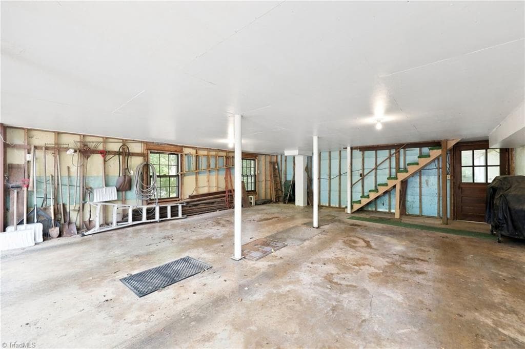 Stick/Site Built at 5275 Reynolda Road, Winston-Salem NC 27106, Winston-Salem, photo 41 of 41
