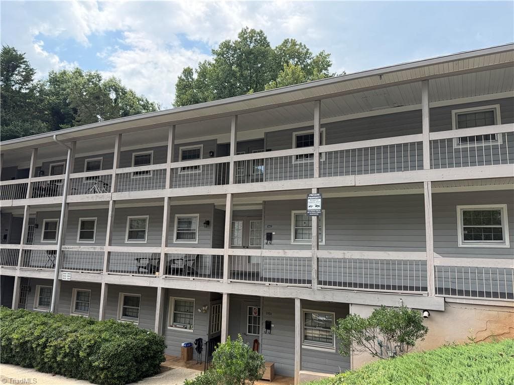 2958 Ramsgate Court, Winston-Salem NC 27106