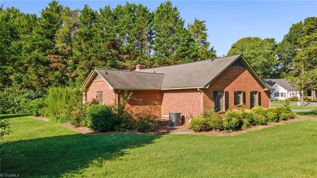 Stick/Site Built at 175 Circle Drive, Mocksville NC 27028, photo 6 of 50