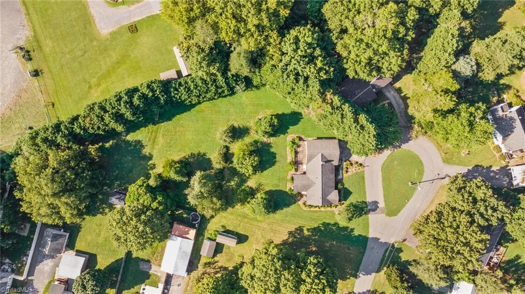 Stick/Site Built at 175 Circle Drive, Mocksville NC 27028, photo 14 of 50
