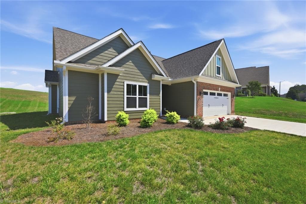 Stick/Site Built at 3109 Cullens Drive, Graham NC 27253, photo 4 of 45