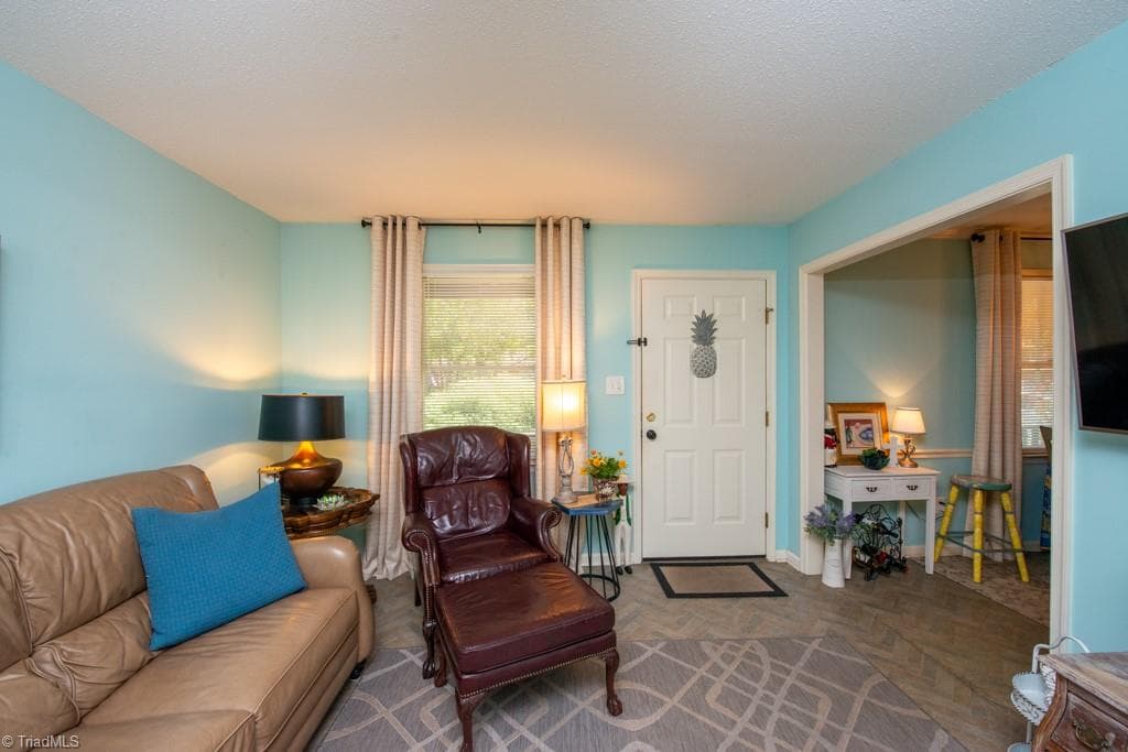 Stick/Site Built at 397 James Court, High Point NC 27265, photo 6 of 38