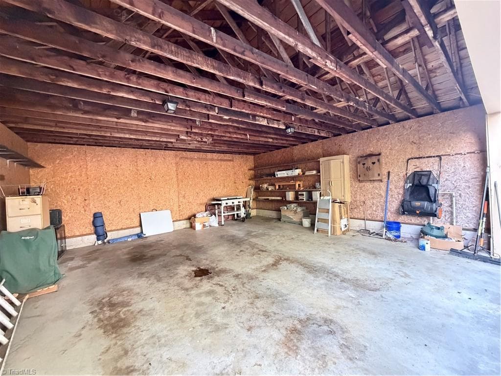 Stick/Site Built at 16 Vivian Street, Thomasville NC 27360, photo 8 of 33