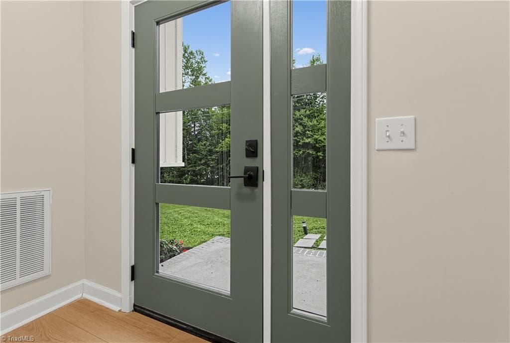 Stick/Site Built at 124 Oak Ridge Drive, Mount Airy NC 27030, Mount Airy, photo 9 of 58