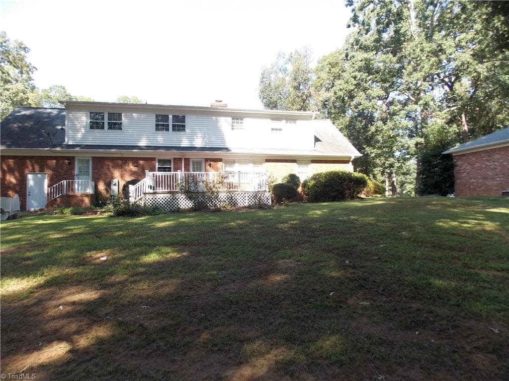 Stick/Site Built at 4915 Warfield Drive, Greensboro NC 27406, photo 3 of 23