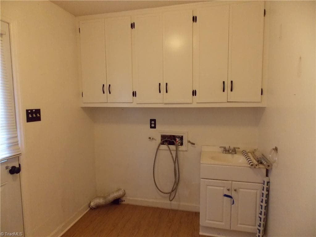 Stick/Site Built at 4915 Warfield Drive, Greensboro NC 27406, photo 15 of 23