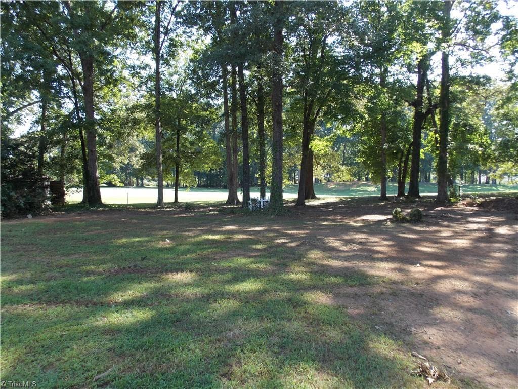 Stick/Site Built at 4915 Warfield Drive, Greensboro NC 27406, photo 4 of 23