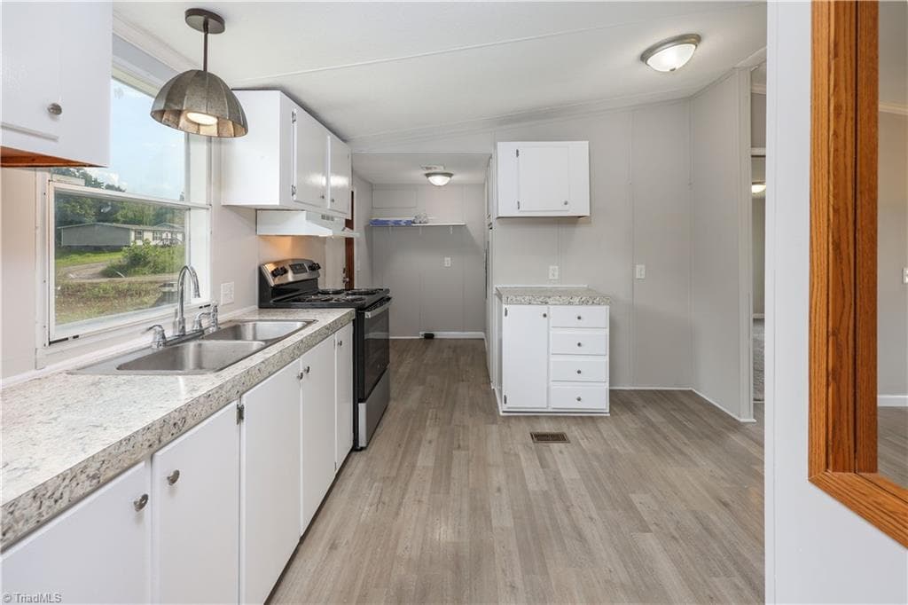 Manufactured Home at 387 Haden Grove Church Road, Linwood NC 27299, Linwood, photo 18 of 39