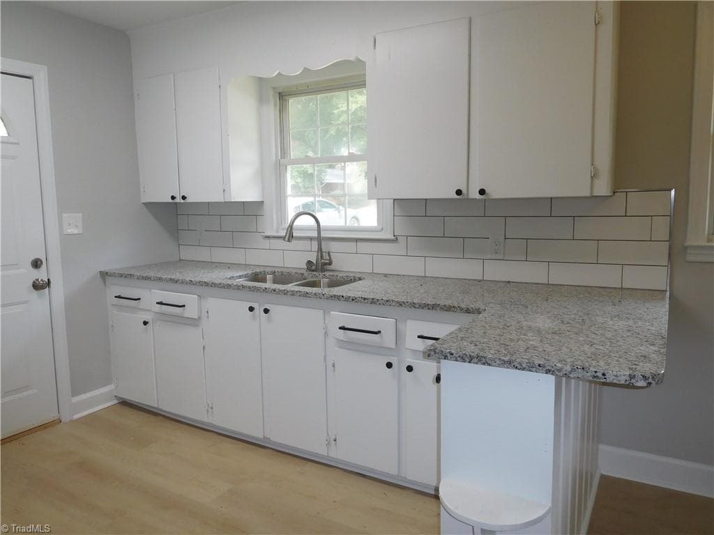Stick/Site Built at 2042 K Court Avenue, Winston-Salem NC 27105, Winston-Salem, photo 2 of 21