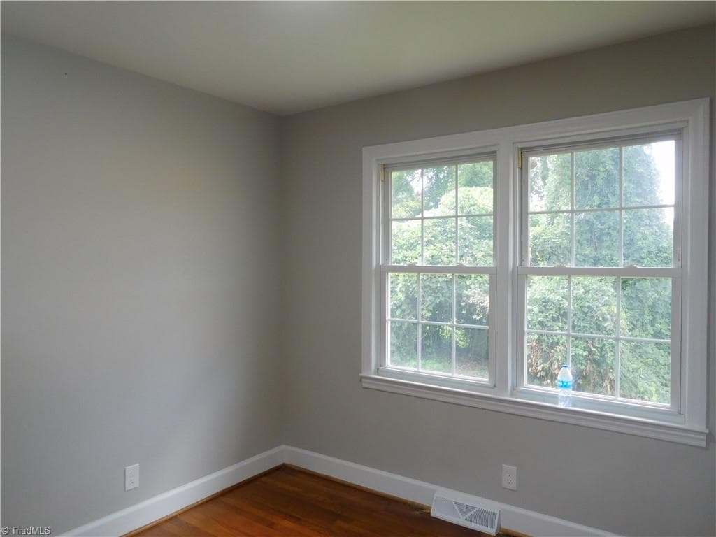 Stick/Site Built at 2042 K Court Avenue, Winston-Salem NC 27105, Winston-Salem, photo 16 of 21